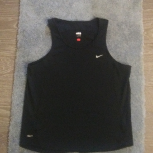 Exercise tank top - Picture 2 of 2